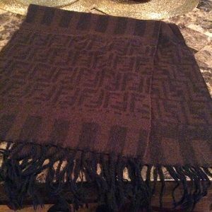 FENDI LOGO PRINT WOOL SCARF 100%authentic